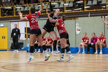 Bild 161 - wBJ SV Henstedt Ulzburg - HSG Holstein Kiel/Kronshagen : Ergebnis: 30:28